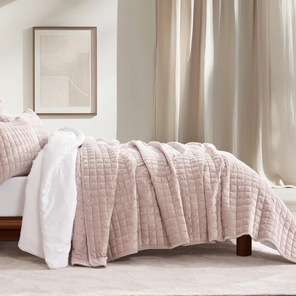Luxury Velvet Quilt Set with Matching Pillow Shams