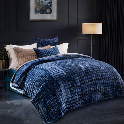 Luxury Velvet Quilt Set with Matching Pillow Shams