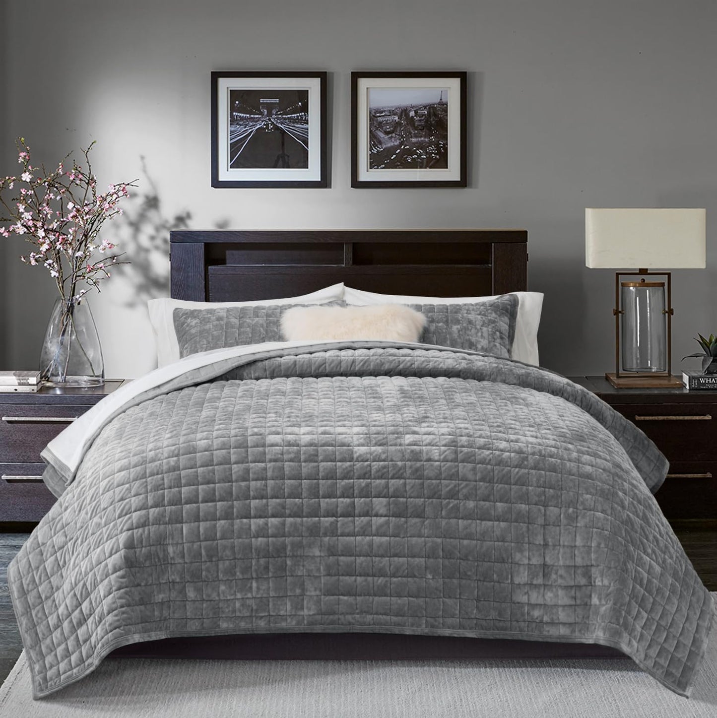 Luxury Velvet Quilt Set with Matching Pillow Shams