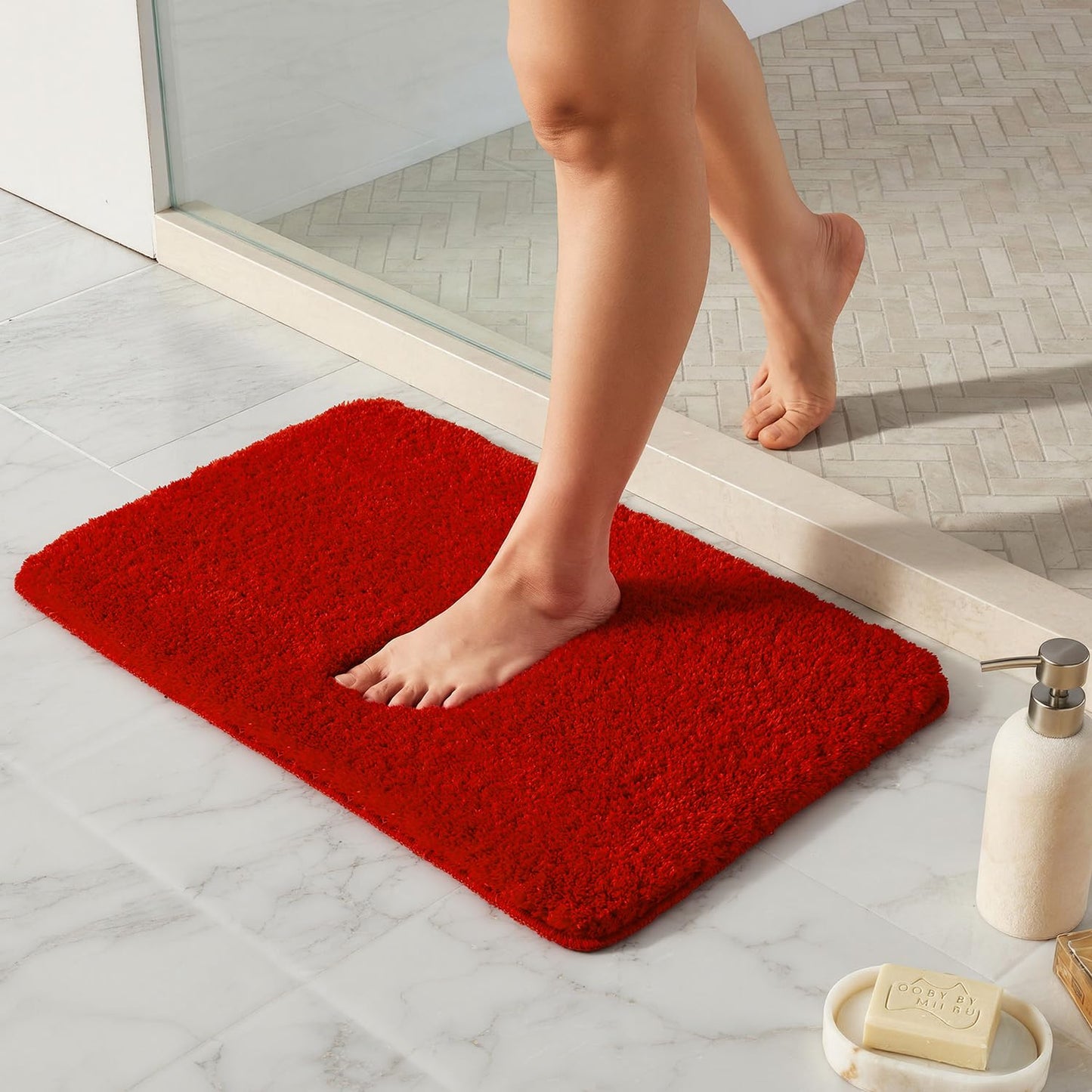Ultra Soft Absorbent Bath Mat with Rubber Backing