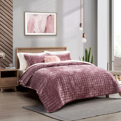 Luxury Velvet Quilt Set with Matching Pillow Shams