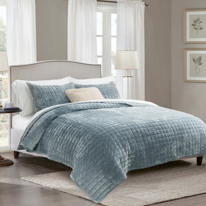 Luxury Velvet Quilt Set with Matching Pillow Shams