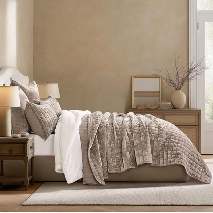 Luxury Velvet Quilt Set with Matching Pillow Shams