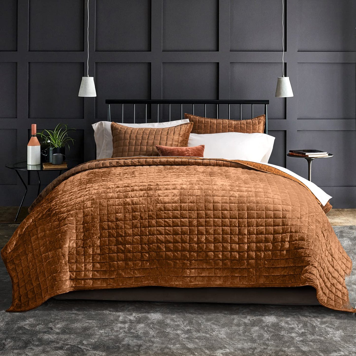 Luxury Velvet Quilt Set with Matching Pillow Shams