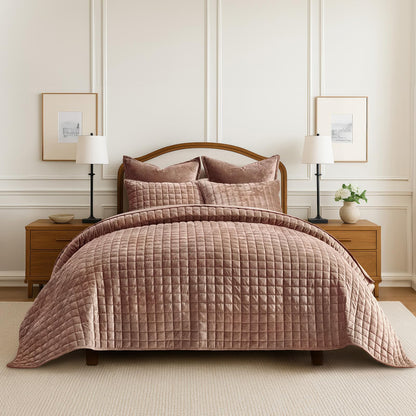Luxury Velvet Quilt Set with Matching Pillow Shams