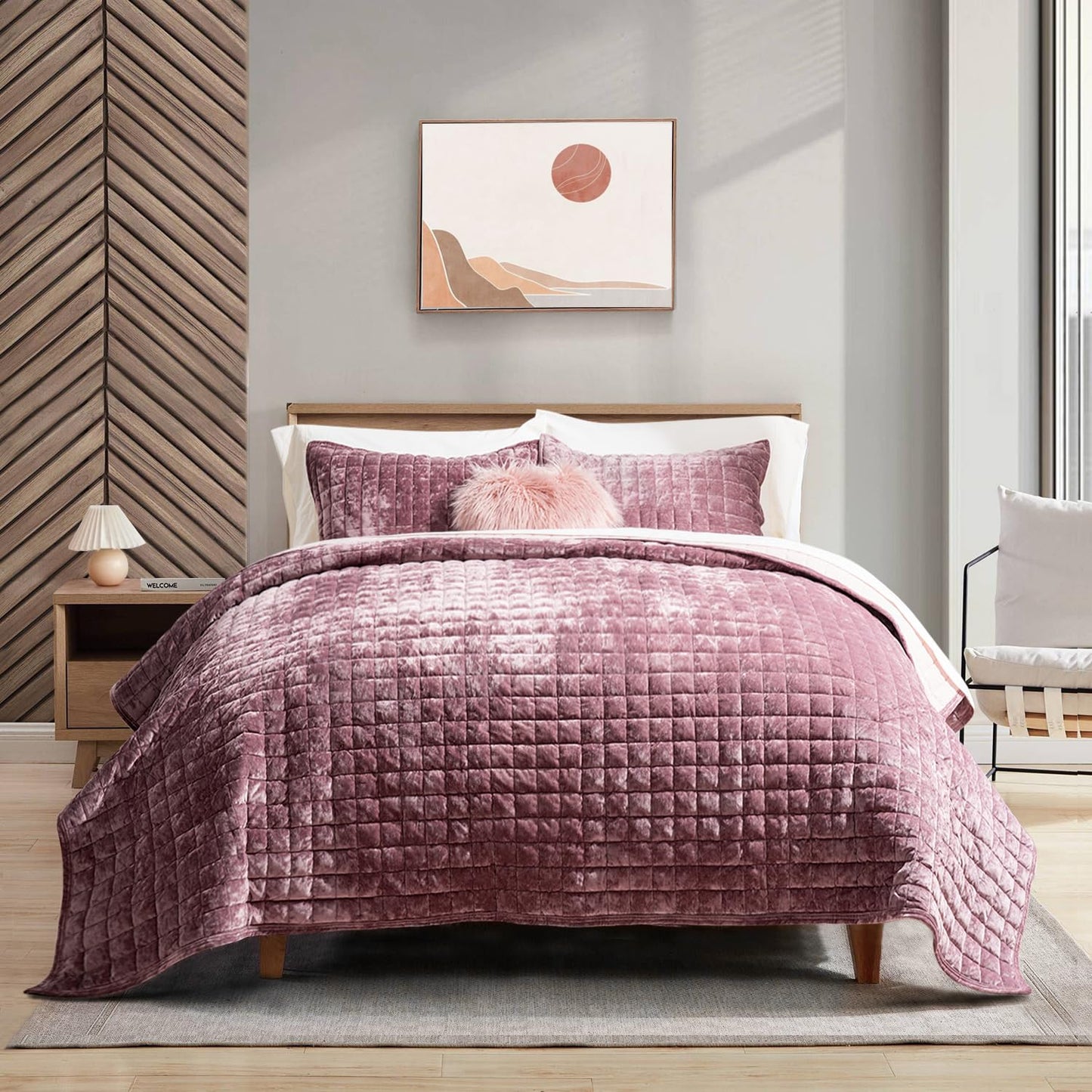 Luxury Velvet Quilt Set with Matching Pillow Shams