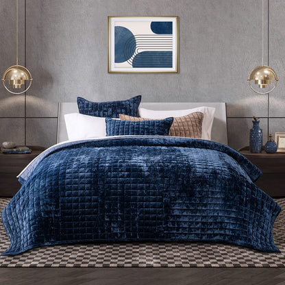 Luxury Velvet Quilt Set with Matching Pillow Shams